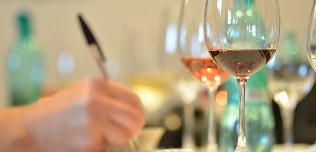 Il regolamento Premio giornalistico Negroamaro di Terra d’Otranto