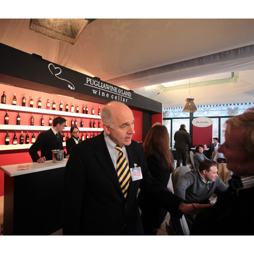 Puglia Wine & Land 2011